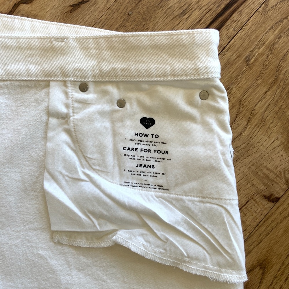 Madewell Relaxed Denim Frayed Shorts Off-White Size 22 NWT - Picture 10 of 16
